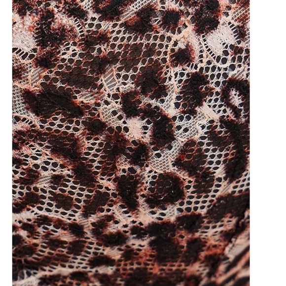 NWT TORRID V-NECK UNLINED BALCONETTE BRA - LEOPARD LACE - Picture 4 of 4